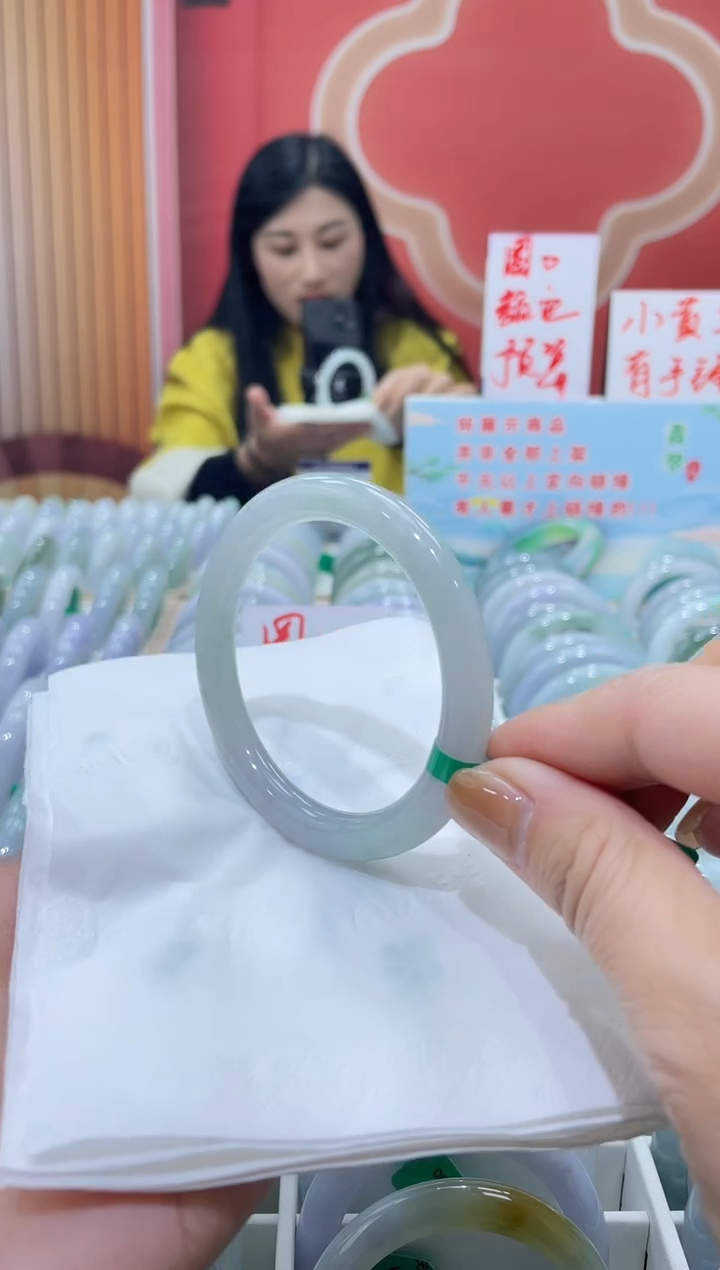 【闪购商品】翡翠手镯未镶嵌00000006479
