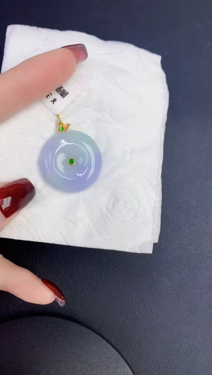 颈饰18K金镶嵌翡翠缅甸天然翡翠A货