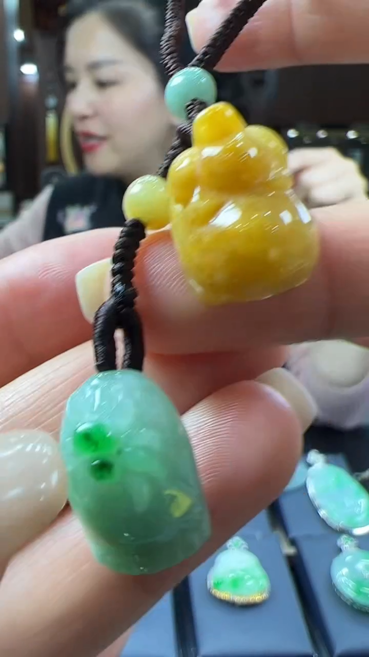【闪购商品】翡翠挂件未镶嵌包挂