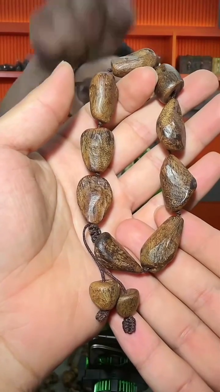 沉香手串a18沉水单圈棋楠多样性发一