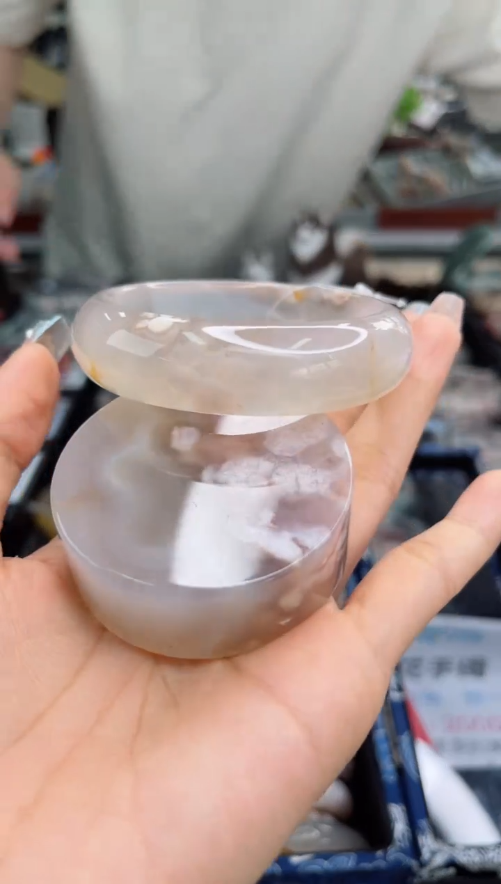 【闪购商品】石英质玉手镯未镶嵌58圈口（赠品镯心）1751692