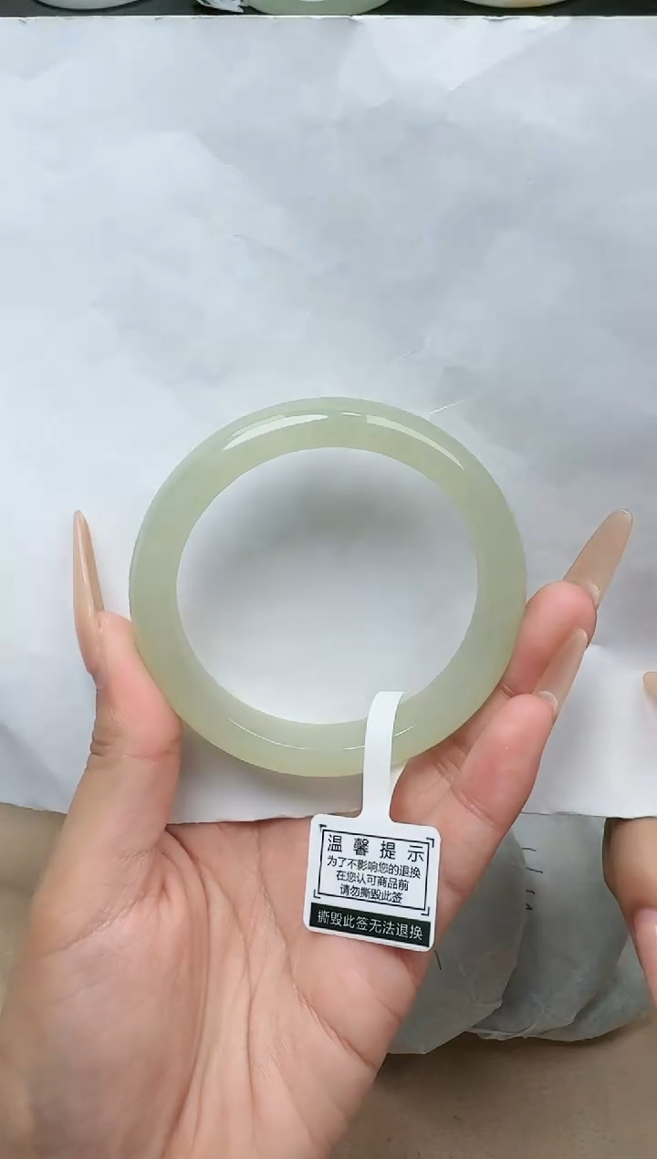 【闪购商品】和田玉手镯未镶嵌55/56圈口YY