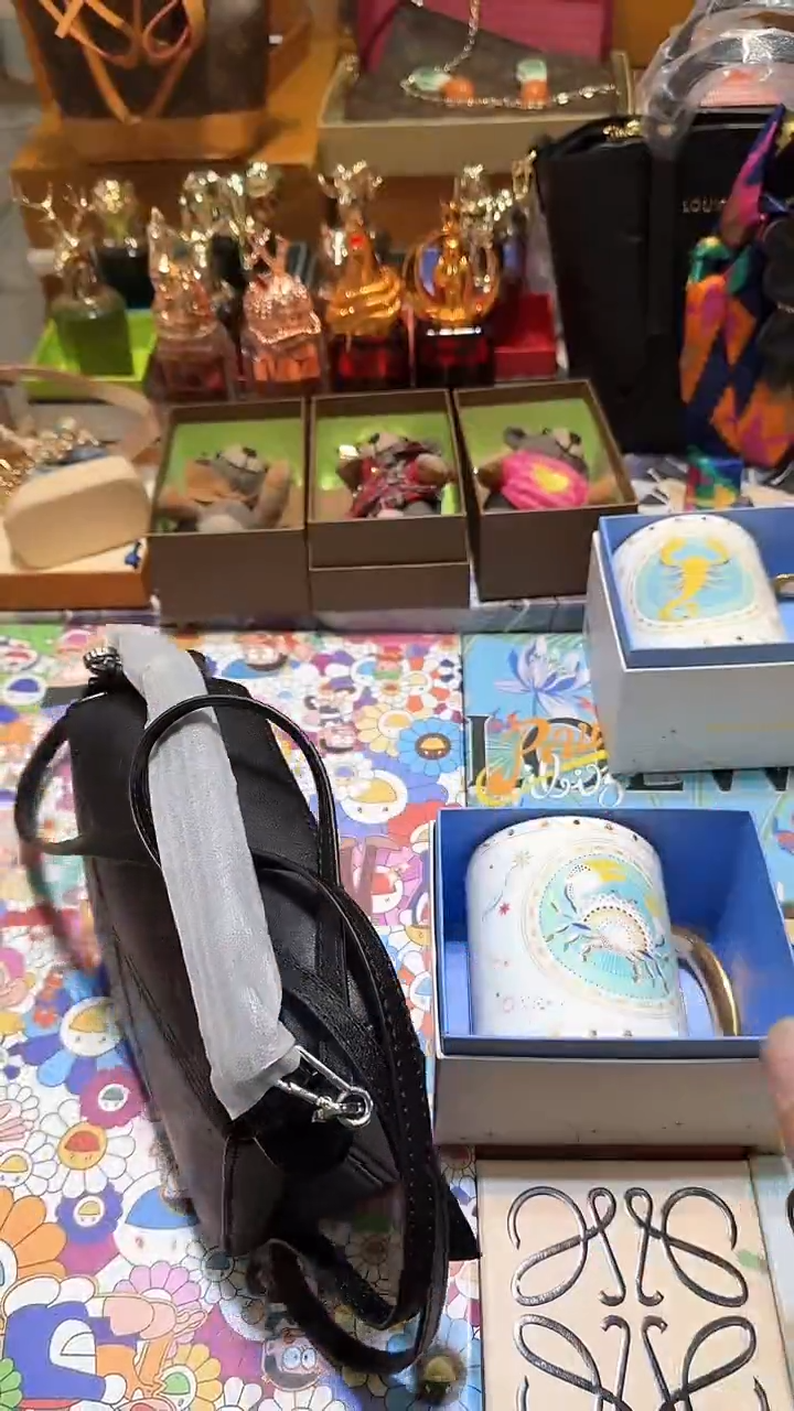 【闪购商品】瓷片换类目孤品单品一件不留L 圆饼单肩