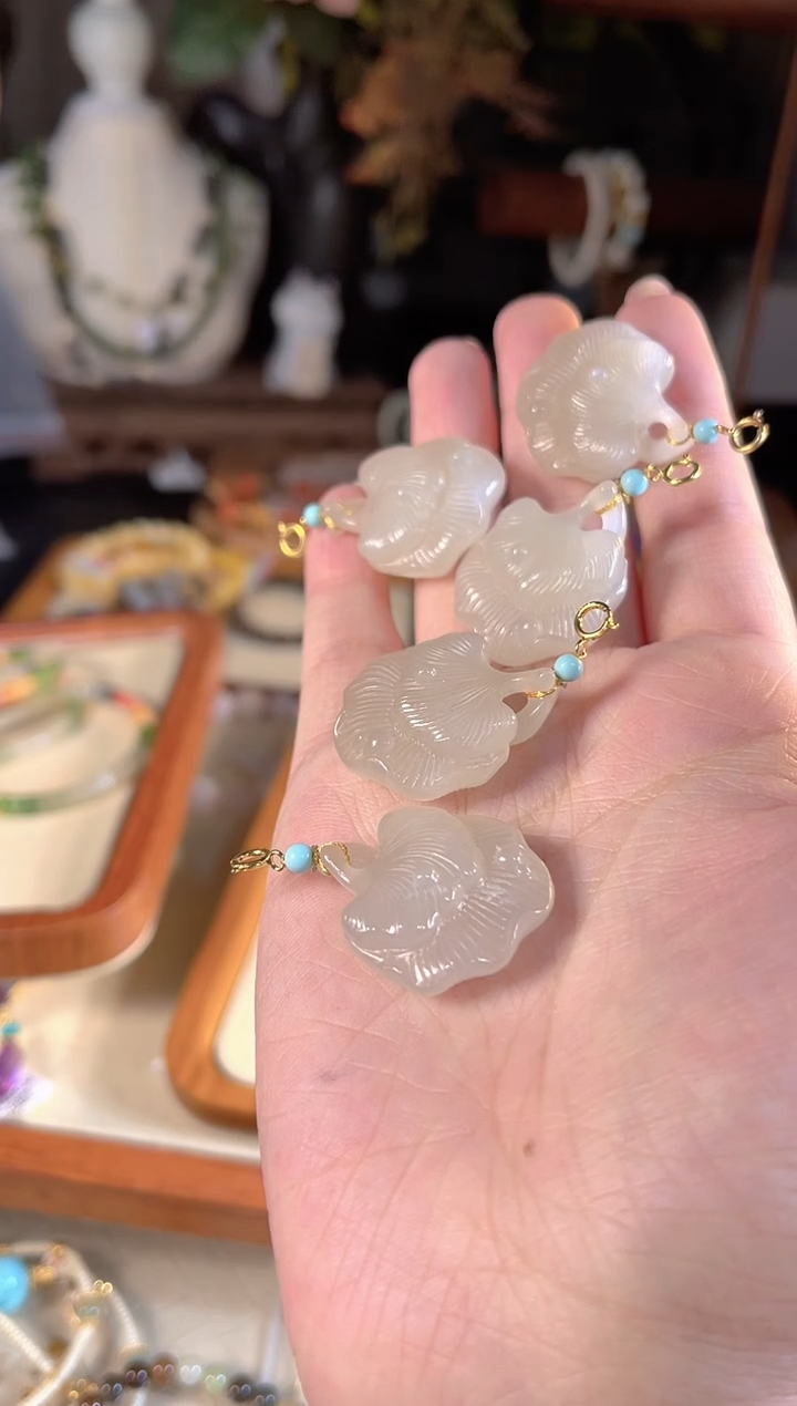 【闪购商品】和田玉吊坠(不含链)未镶嵌多样性发货其一