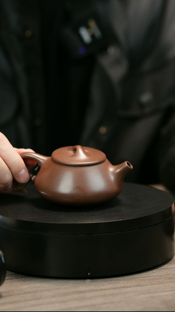 茶壶紫砂夜***客H2311赵信军底槽青扁德中