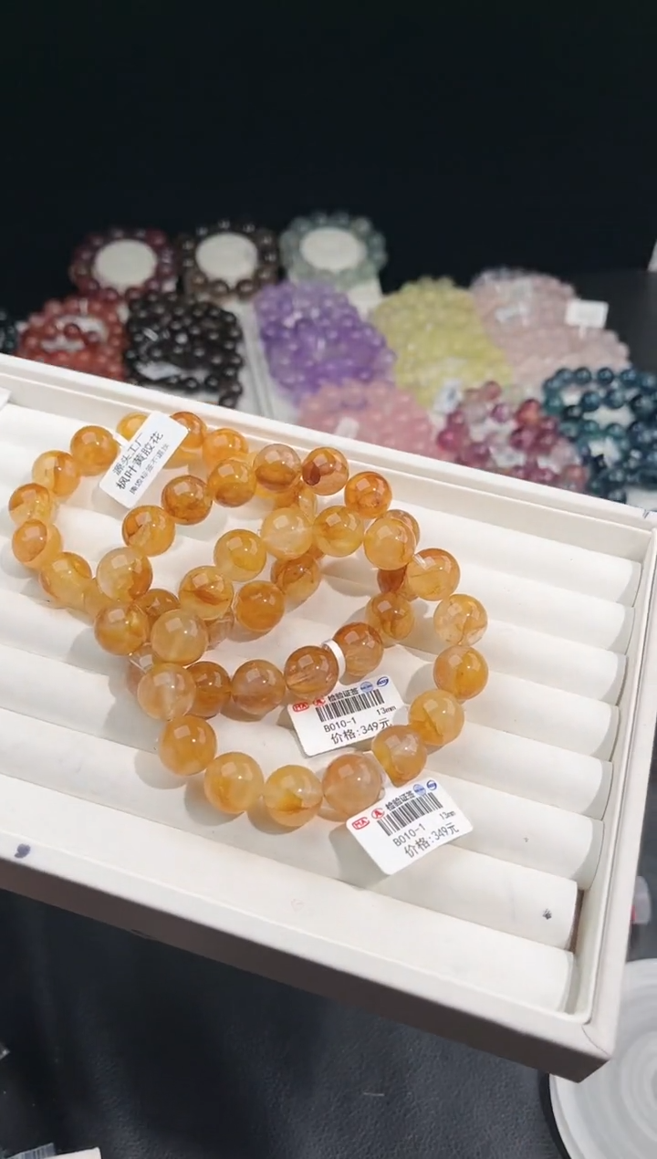 【闪购商品】水晶手链未镶嵌多样性发一黄胶花13mm