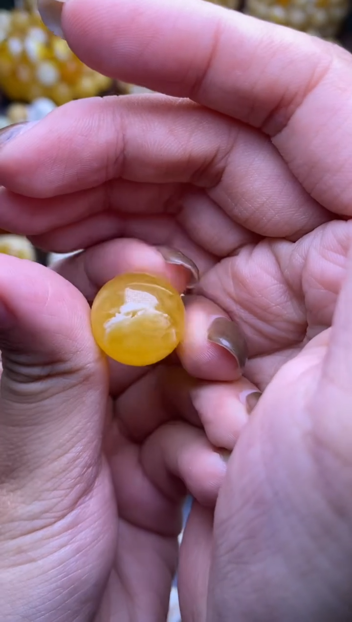 【闪购商品】琥珀裸石未镶嵌大小姐珠宝严选9