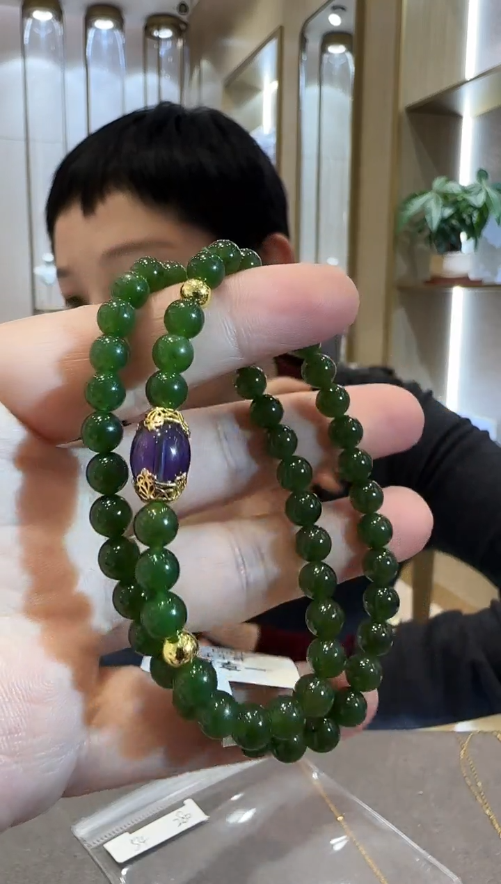 颈饰未镶嵌翡翠【65】