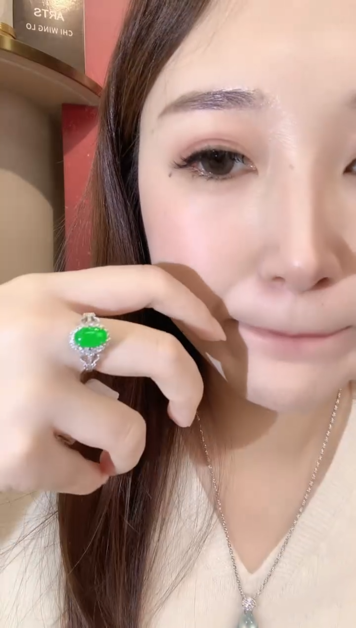 18K金镶嵌戒指翡翠b175   