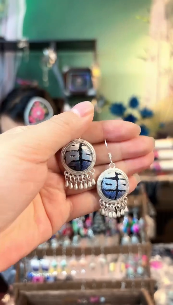 织绣彩云南阁非遗老绣305