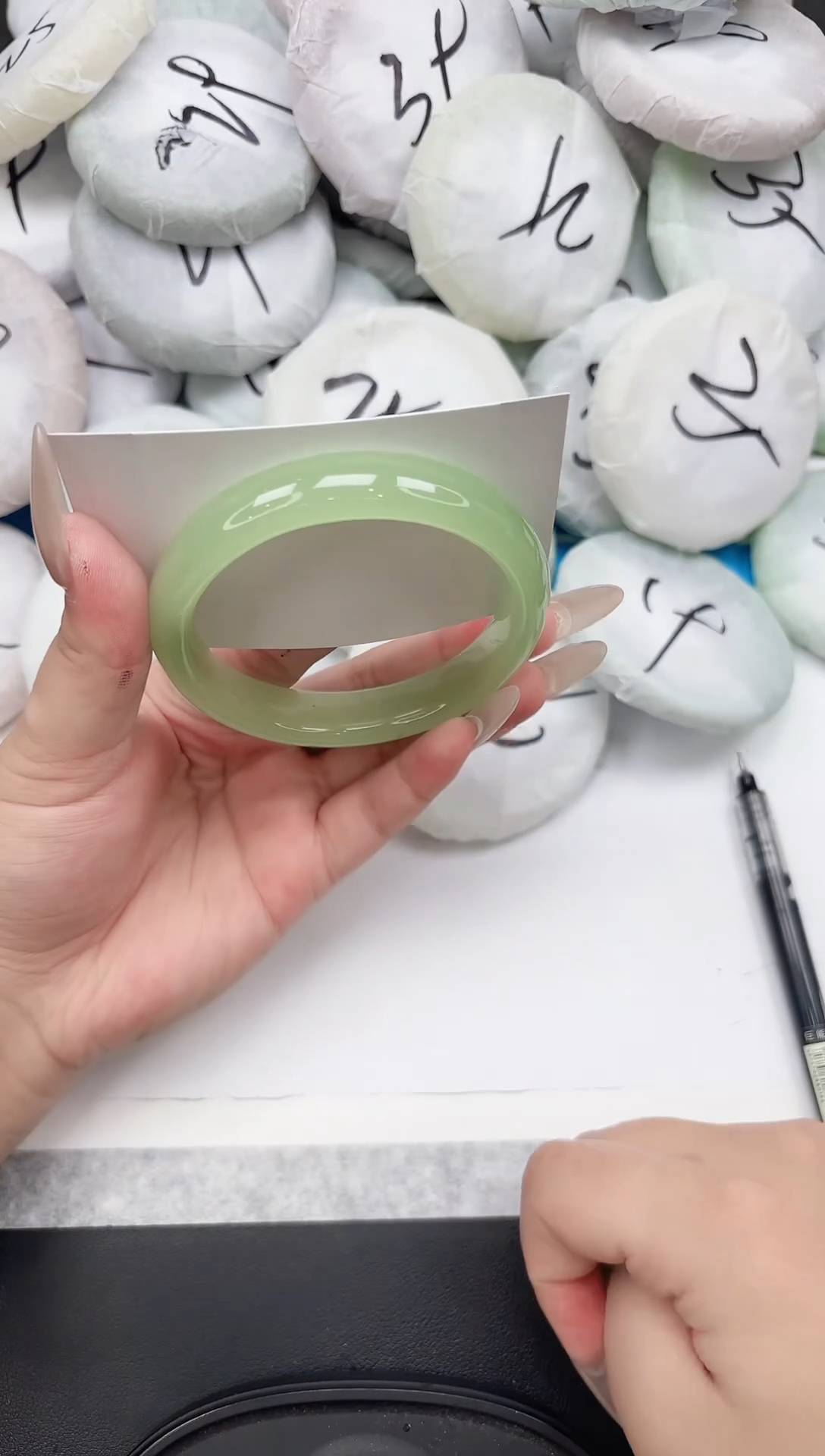 女款工艺手镯111-62.5