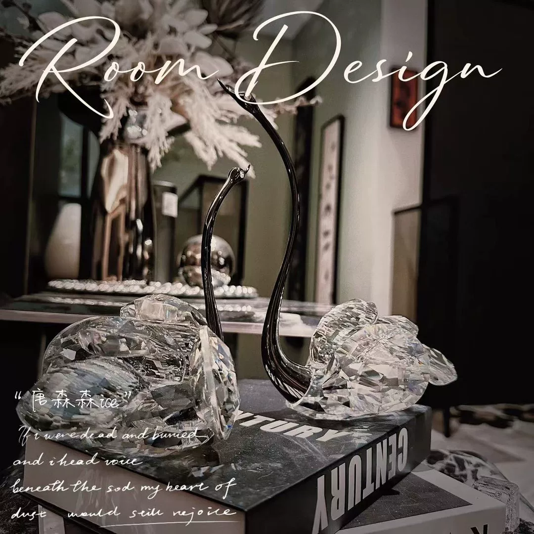 轻奢玻璃天鹅摆件酒柜高档家居装饰品高端大气乔迁礼物电视柜装饰