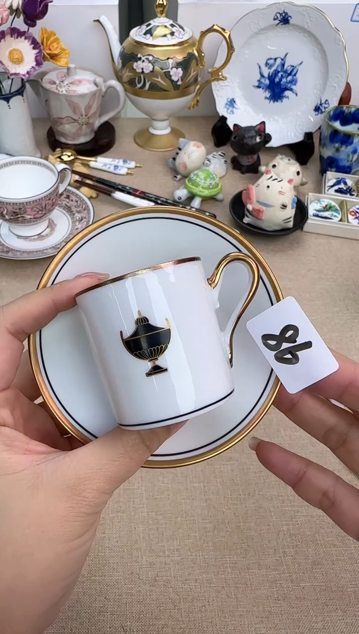 瓷片泡泡家的瓷器真好看