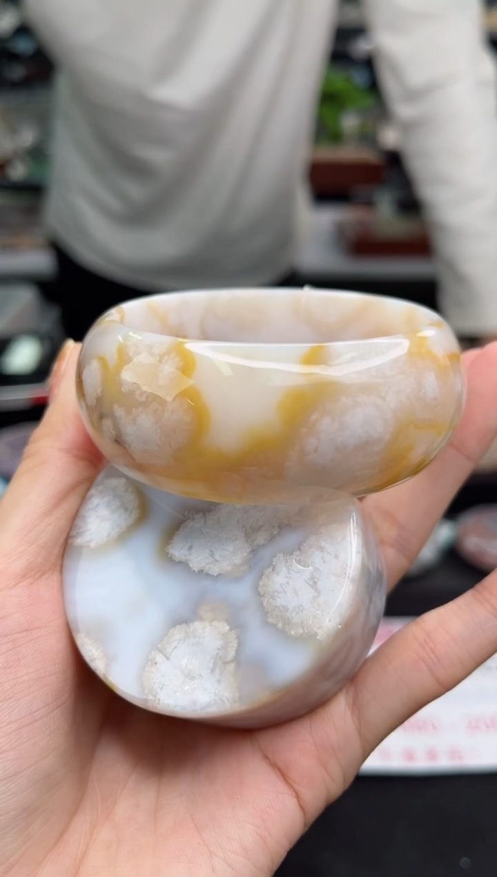 【闪购商品】石英质玉手镯未镶嵌58圈口（赠品镯心）3650287