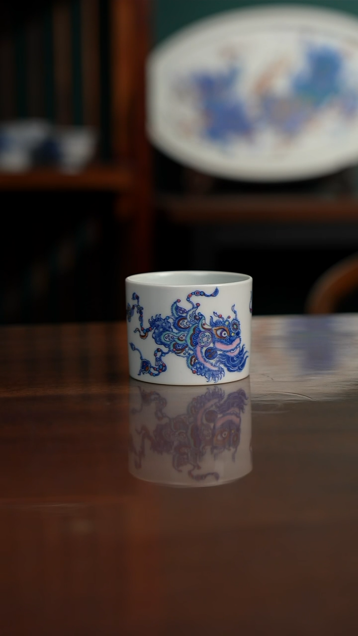 空山明月 新斗彩 醒狮