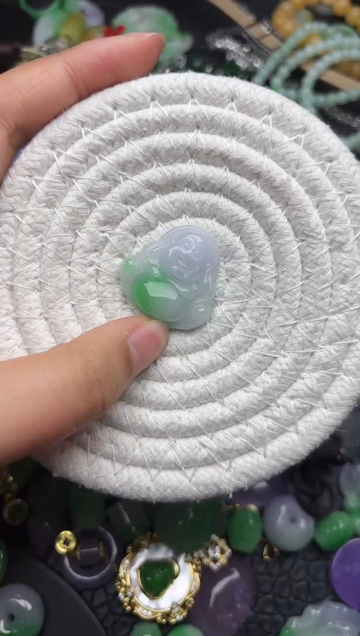 颈饰未镶嵌翡翠缅甸翡翠吊坠