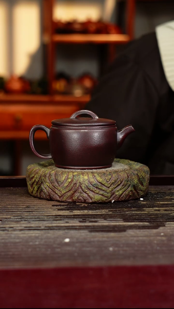 宜兴原矿紫砂壶茶壶宜兴原矿紫砂壶茶壶180C