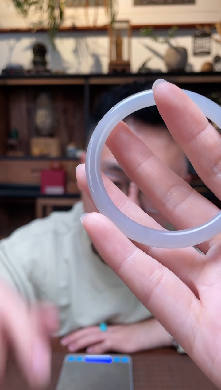 【闪购商品】和田玉手镯未镶嵌54#烟紫手镯YR