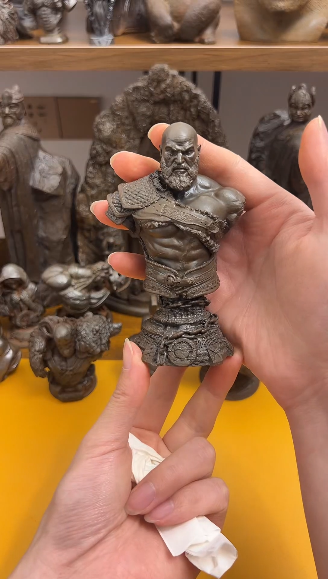 金属大****x实心铁艺---奎托斯