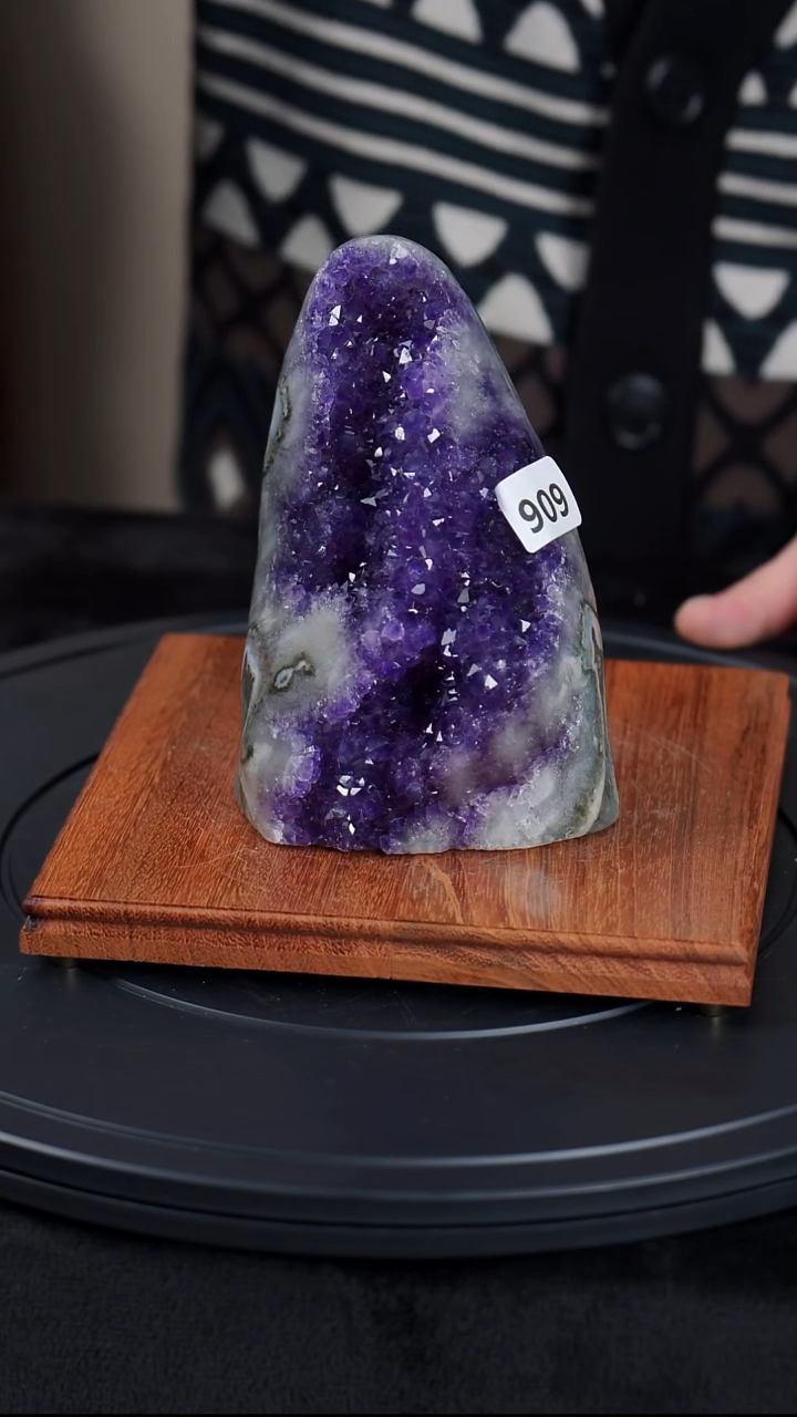 【闪购商品】紫晶大型摆件（非配饰）未镶嵌水晶