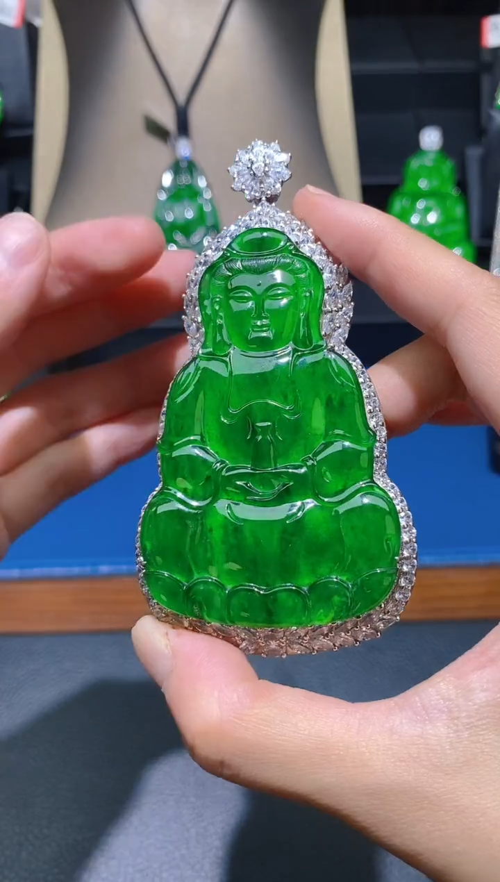 【闪购商品】翡翠颈饰未镶嵌天然A货翡翠31