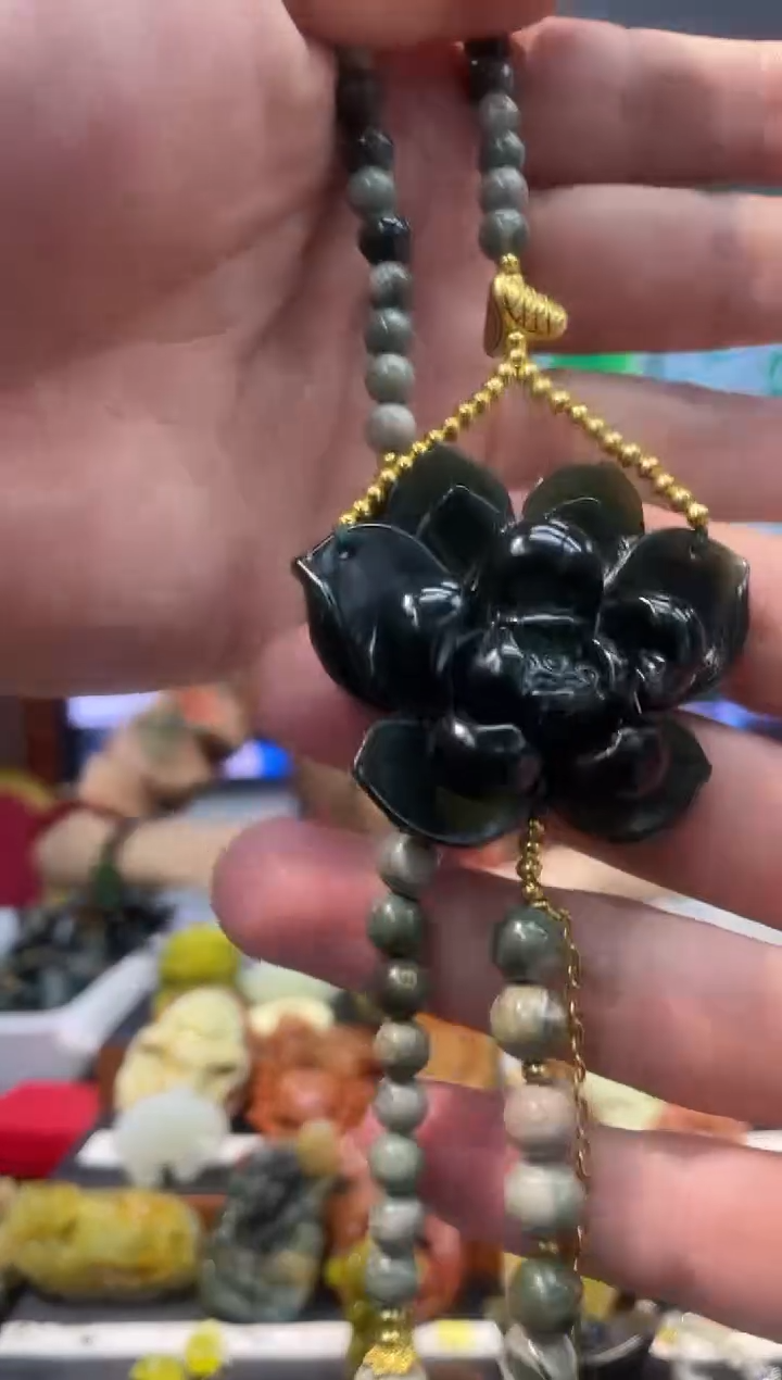 【闪购商品】岫玉吊坠未镶嵌·