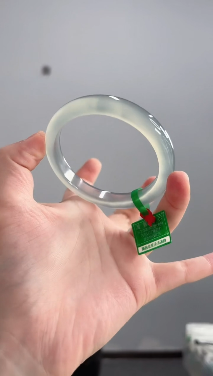 【闪购商品】玛瑙/玉髓手镯未镶嵌60圈