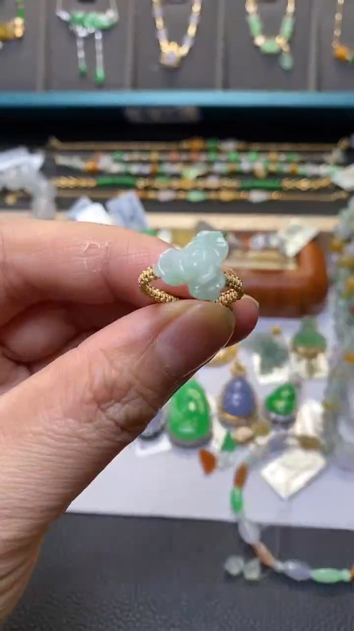 颈饰未镶嵌翡翠39848