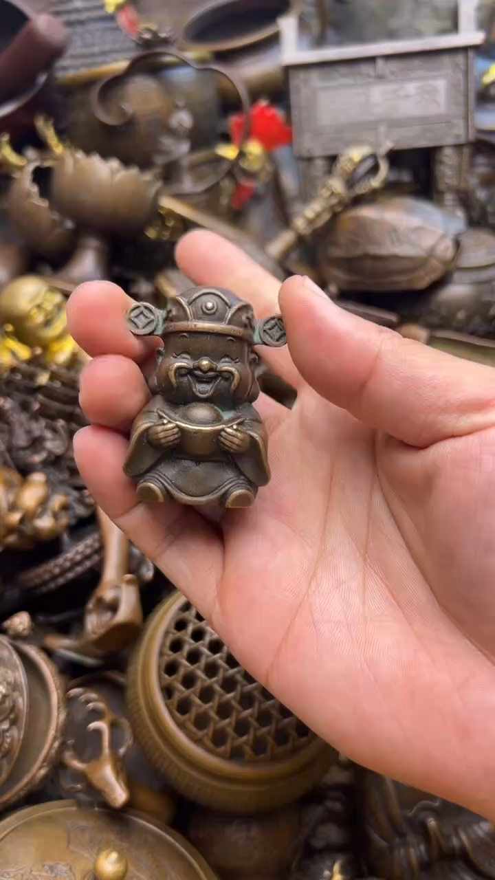 精美铜器，点击下单