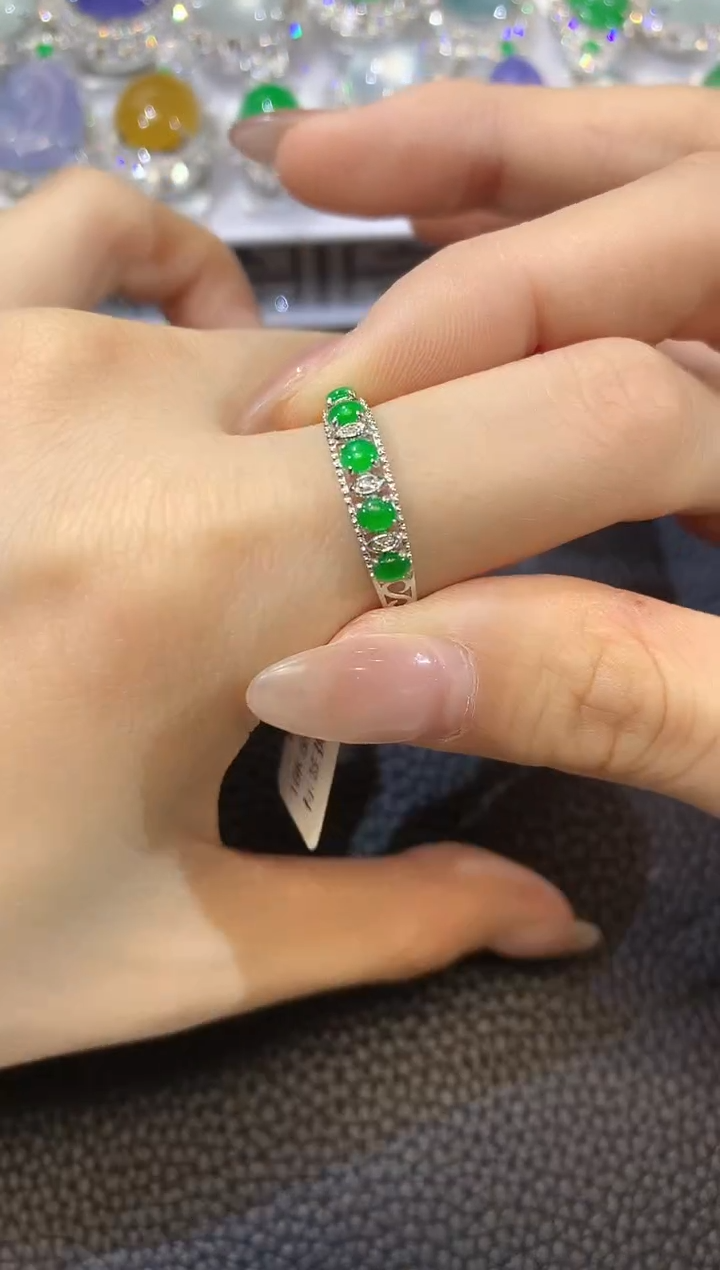 翡翠戒指18K金镶嵌A10翡翠多样性发一件