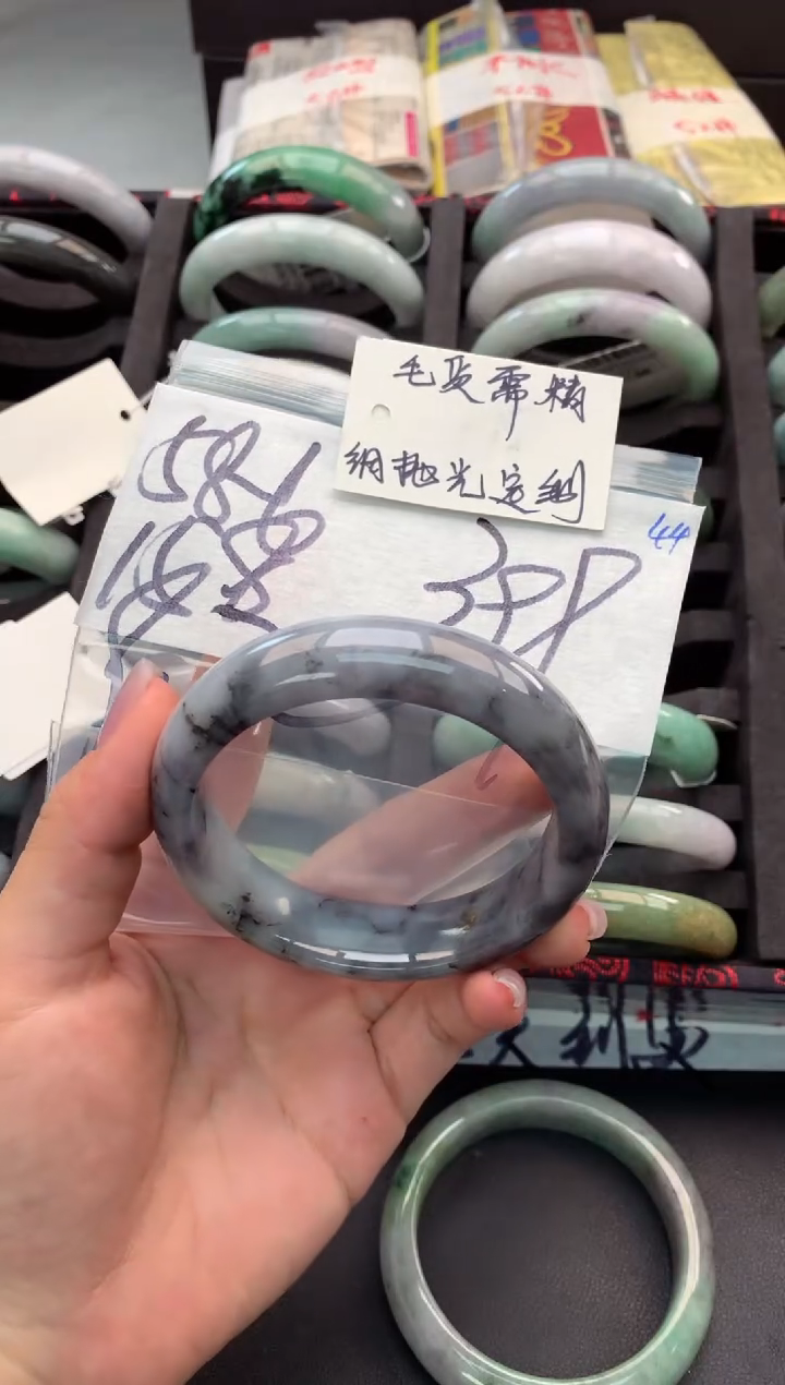 【闪购商品】定制翡翠未镶嵌毛货需精细抛光+多人