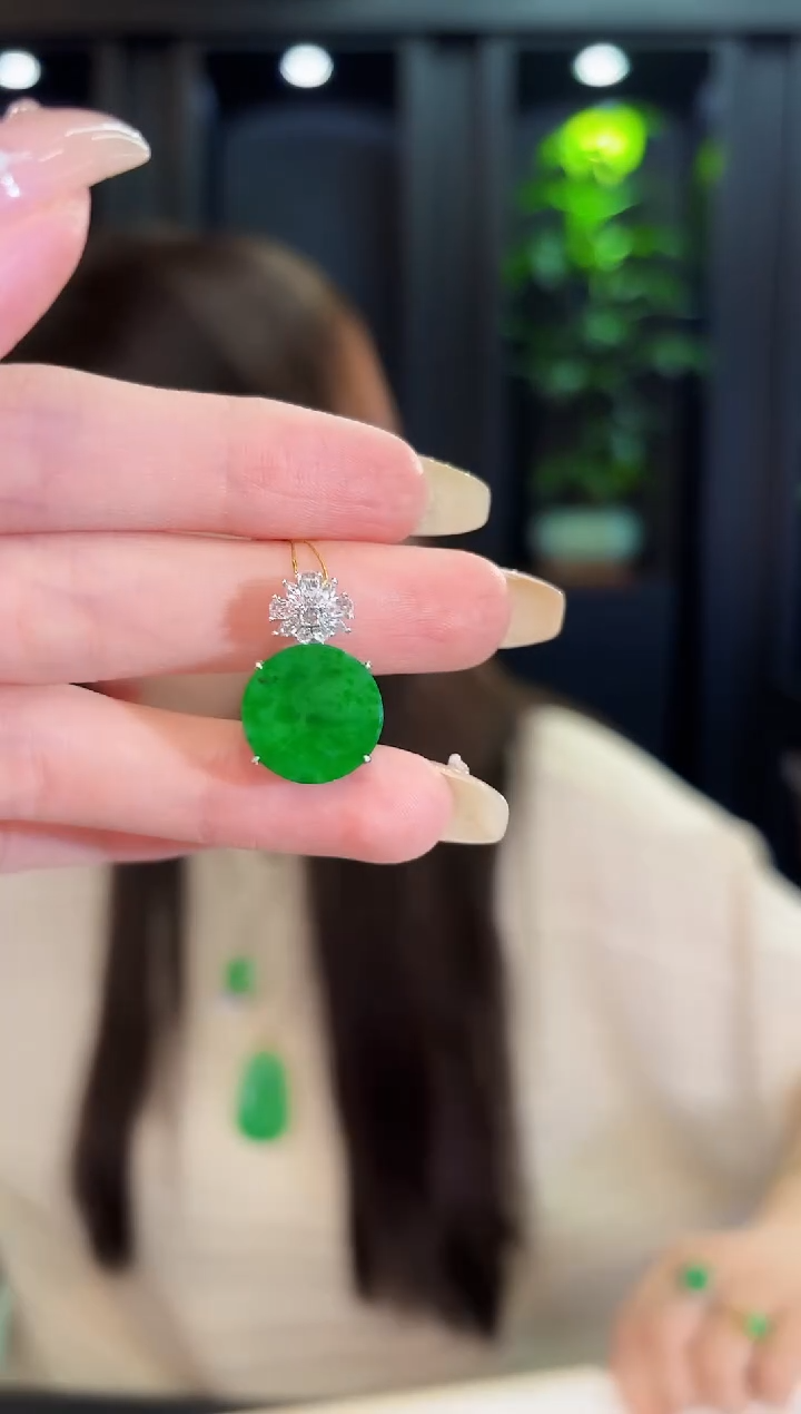 翡翠未镶嵌颈饰398缅料A货/多样性发货/一件