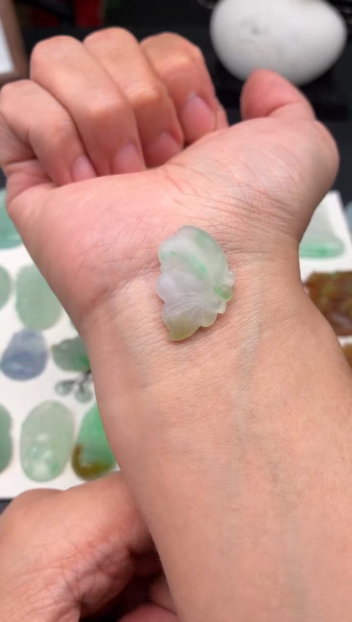 未镶嵌定制翡翠翡翠