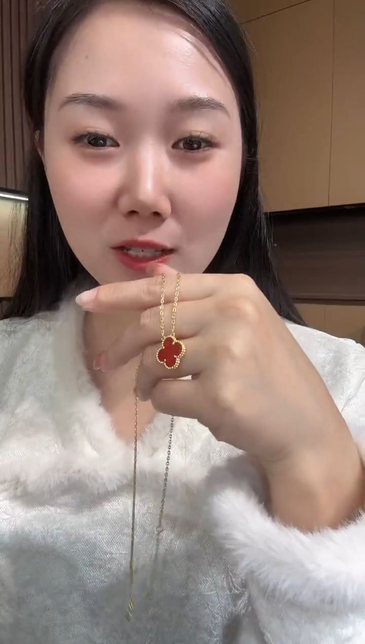 【闪购商品】玛瑙/玉髓套链18K金镶嵌红色k黄，四叶草套链GHJ