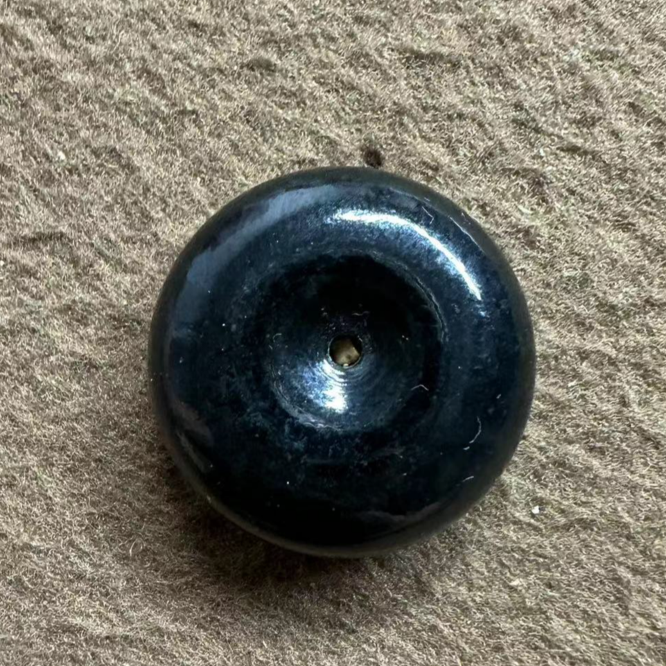 新疆青海格尔木黄口吊坠赠中国结