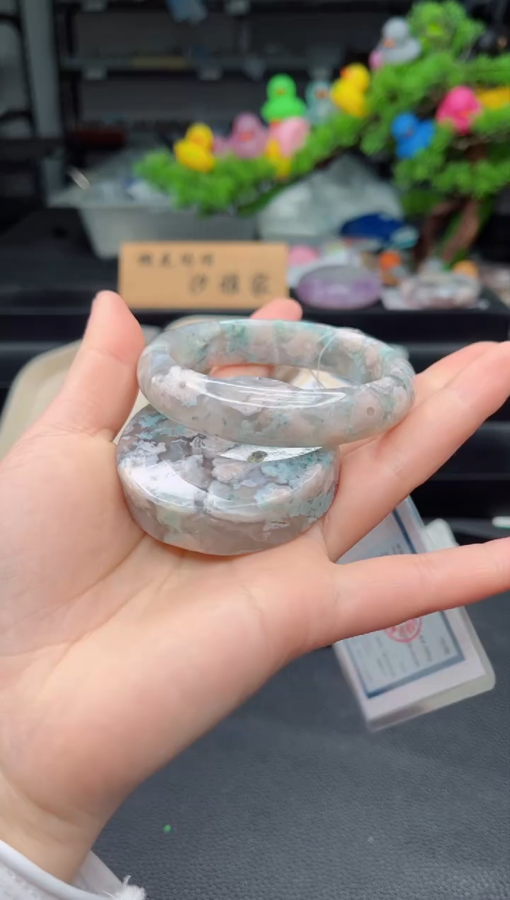 【闪购商品】石英质玉未镶嵌手镯59圈口（赠品镯心）5S8141