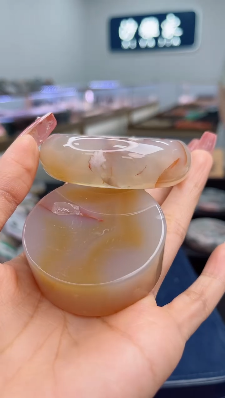 石英质玉手镯未镶嵌52圈口（赠品镯心）3567070