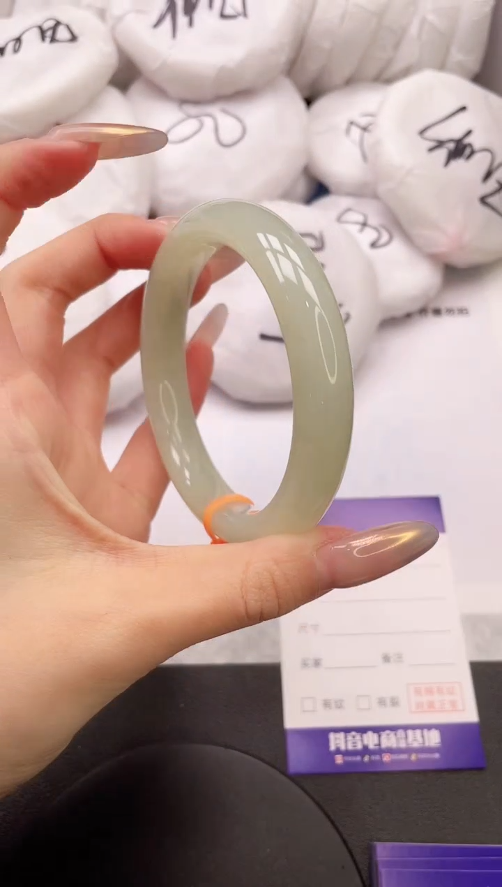 【闪购商品】和田玉手镯未镶嵌11K354-60