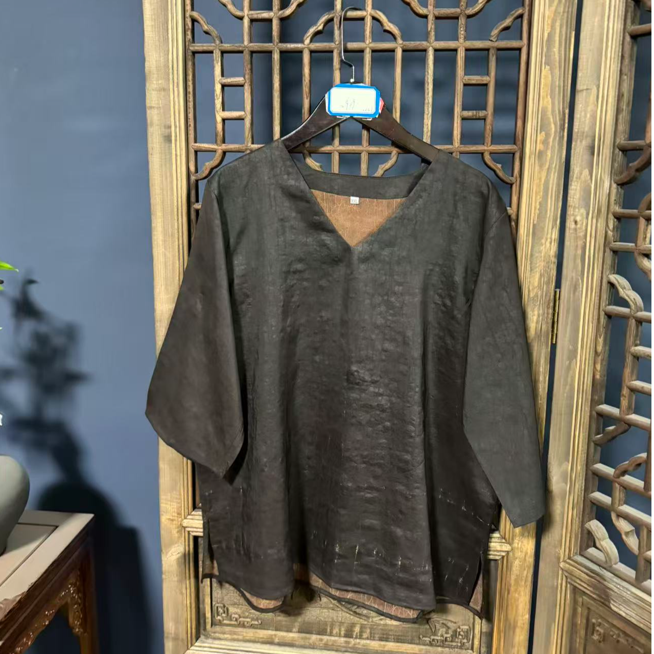 新款时尚休闲香云纱v领上衣Z909