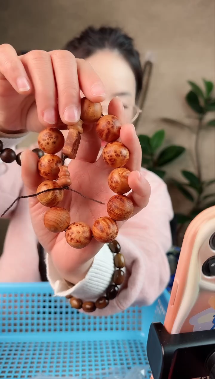 【闪购商品】柏木（崖柏）把件2.0留疤