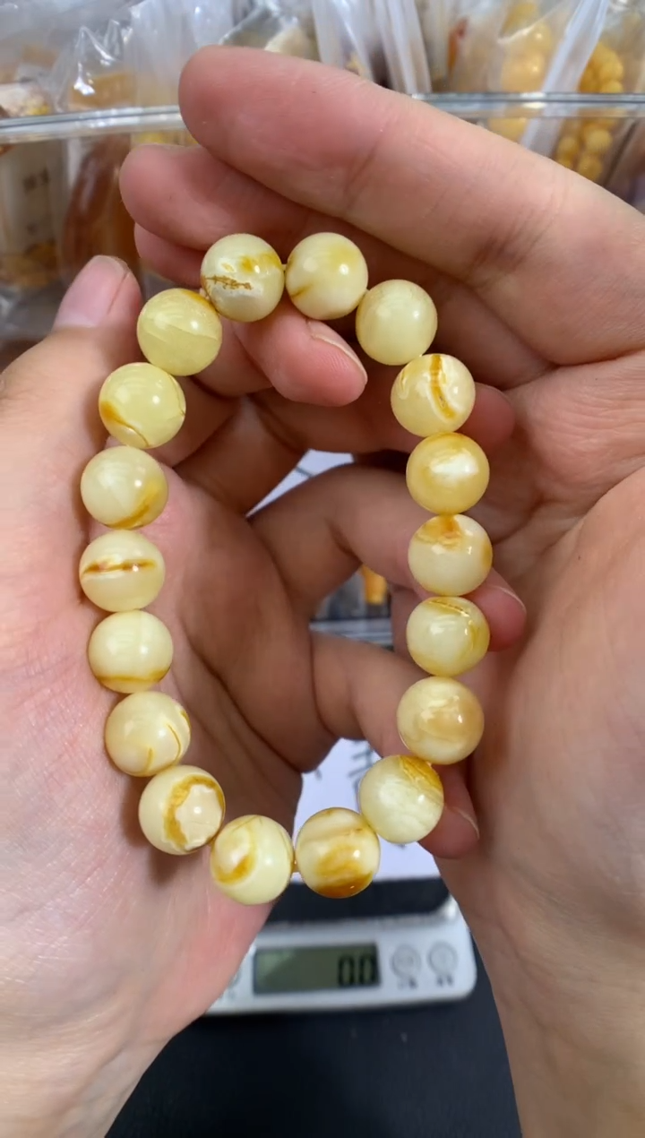 蜜蜡未镶嵌珠宝奇石0