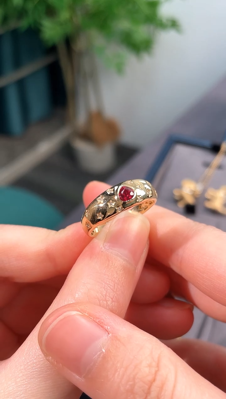 【闪购商品】红宝石戒指18K金镶嵌/0.32ct/无烧鸽血红