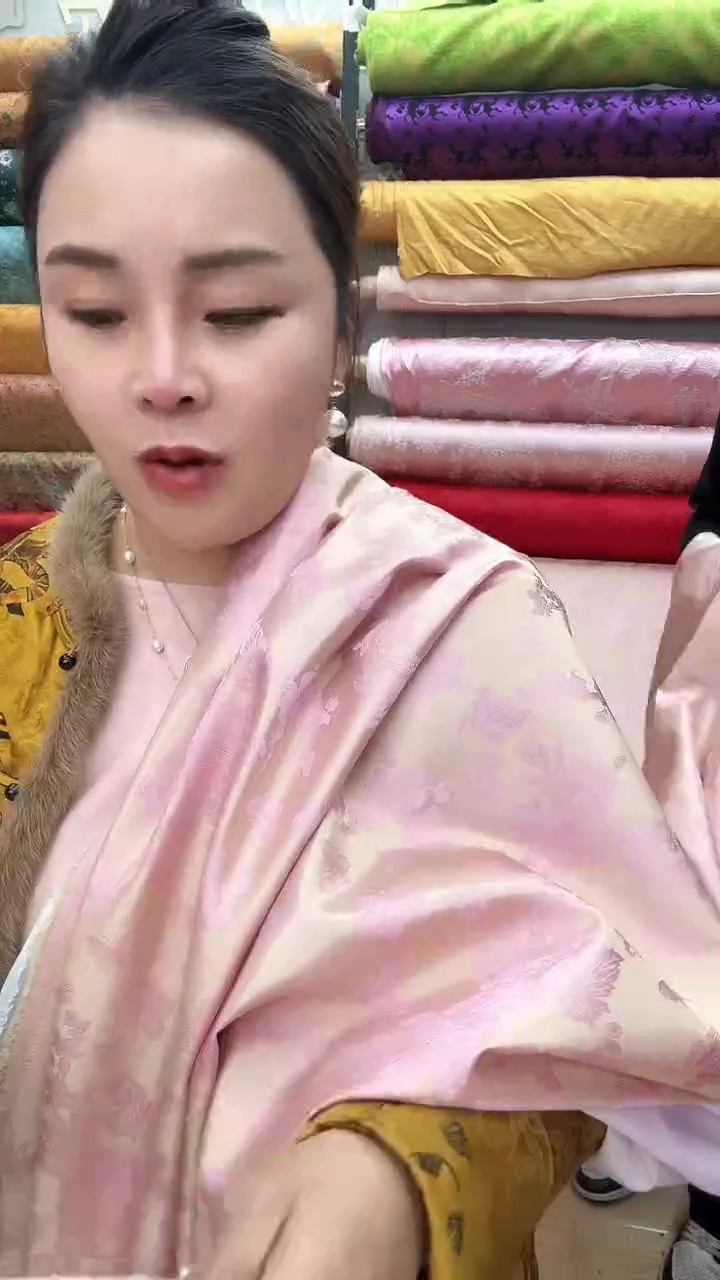 33号粉色醋酸提花半米