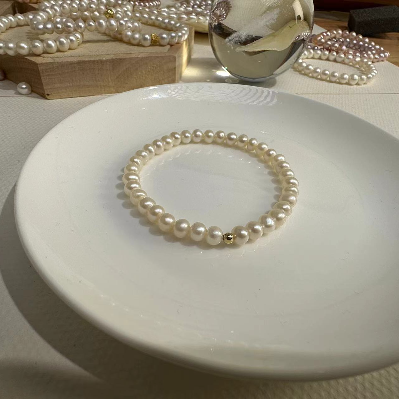 天然无核淡水珍珠小点位百搭气质手链18k金隔珠/5-5.5mm