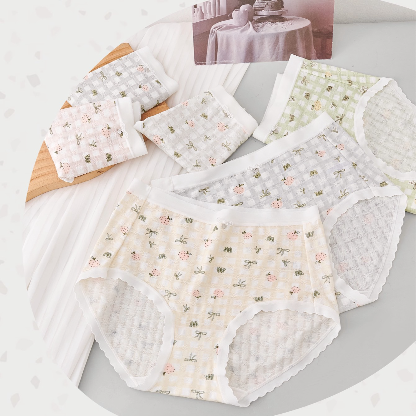 沿想水果印花女式内裤4条混装90斤到125斤