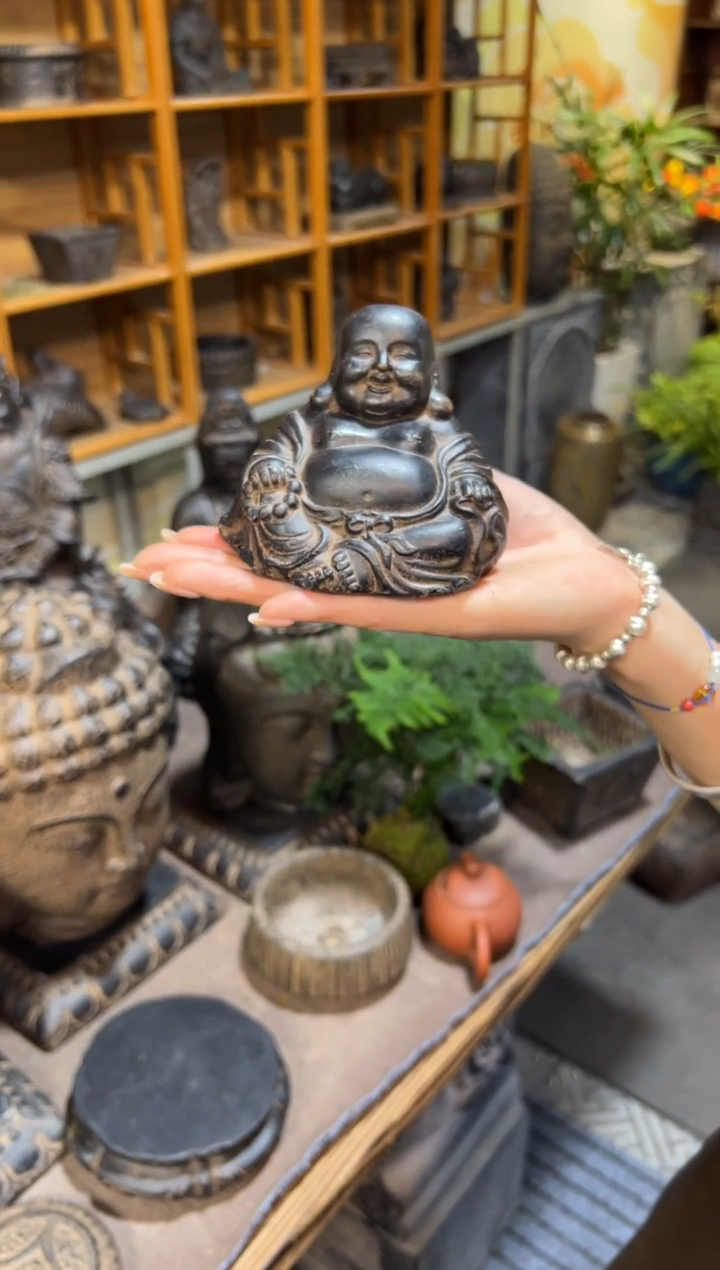 陶土【火山泥】未来佛