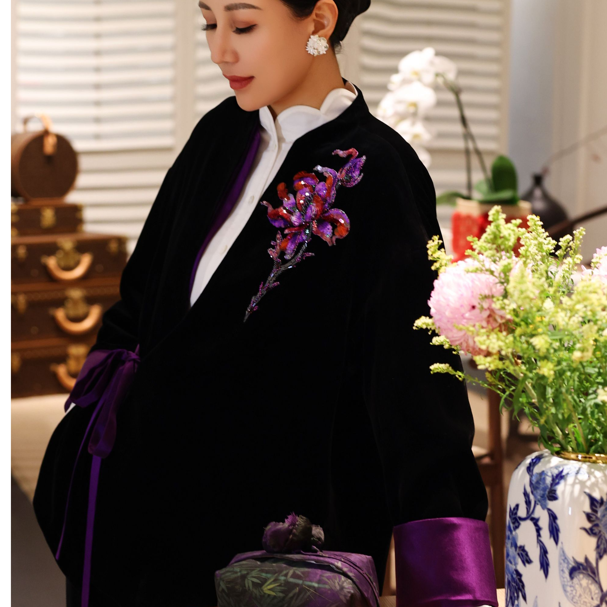 【Do.Fashion欧阳】“紫气东来”100%真丝丝绒法绣中式外套