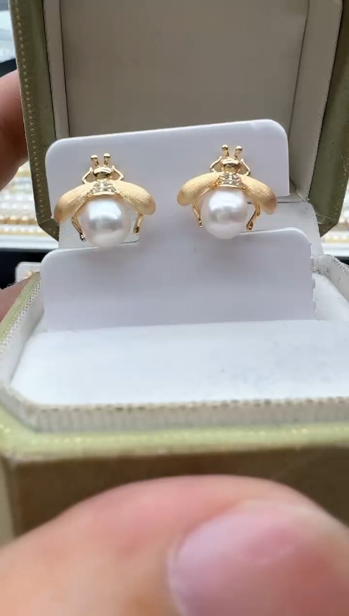 【闪购商品】海水珍珠耳饰银S925镶嵌清货