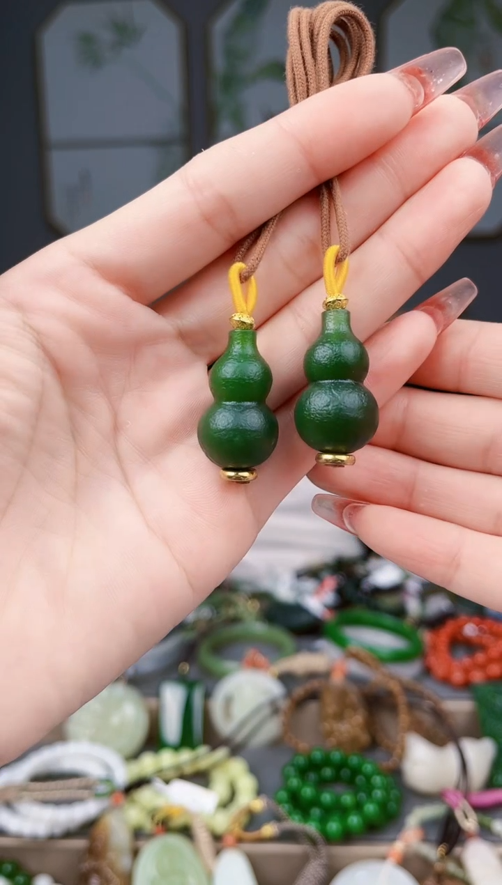 和田玉未镶嵌颈饰多样性发货  拍一单发一个