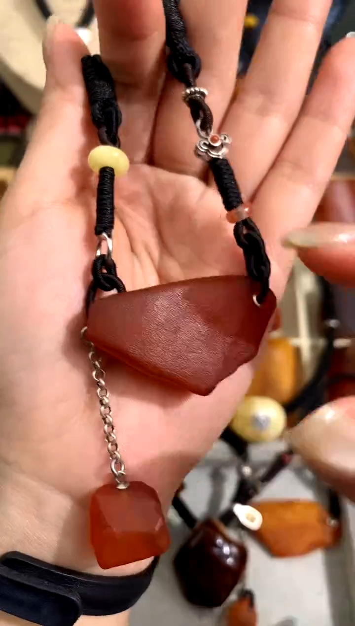 【闪购商品】蜜蜡裸石未镶嵌似玉